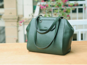 SECRET Tote Bags - In Natural Milled Leather - Green