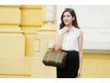 CARRY Large duffle bag - In Natural Milled Leather - Oliu vs Brown